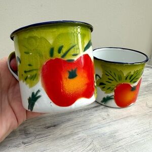 Vintage Enamelware 50’s Cups (2)